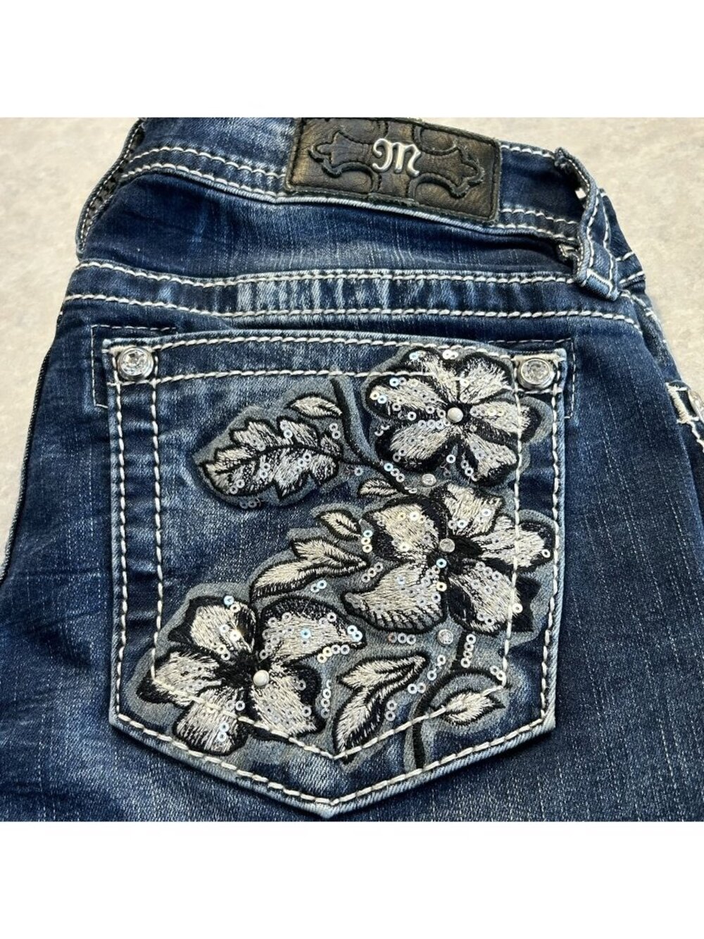 Miss Me Jeans Womens 31 Blue Bootcut Floral Sequin Embroidered Back Pockets